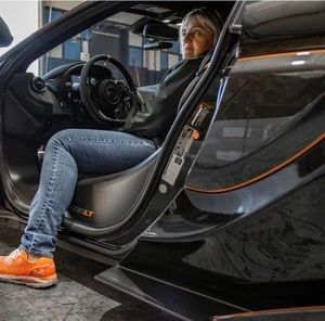 Meet your Posher, Amy